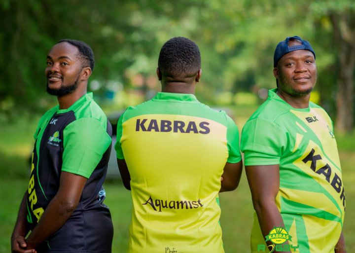 Kabras RFC fans in new kit. Photo Courtesy/ aA Adolwa Miliza for Kabras