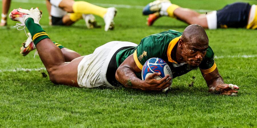 Makazole Mapimpi of South Africa scores his team's second try during the Rugby World Cup France 2023 match between South Africa and Romania at Nouveau Stade de Bordeaux on September 17, 2023 in Bordeaux, France. (Photo by Jan Kruger/Getty Images