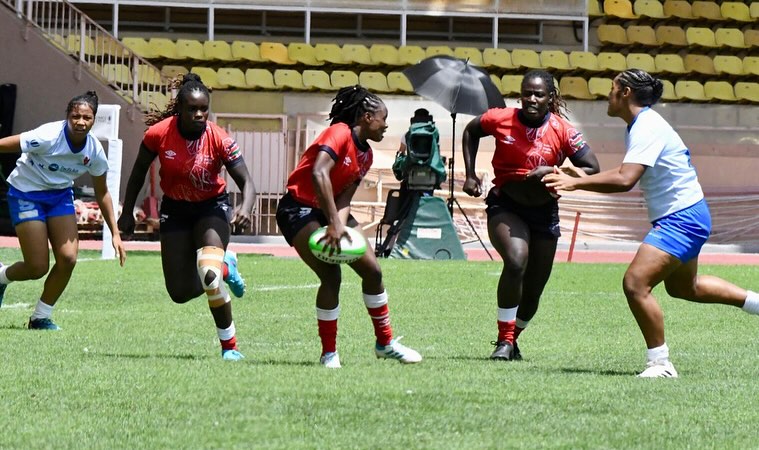 Kenya Lionesses Judith Okumu prepares to past against Samoa. PHOTO/Rugby Afrique/Facebook