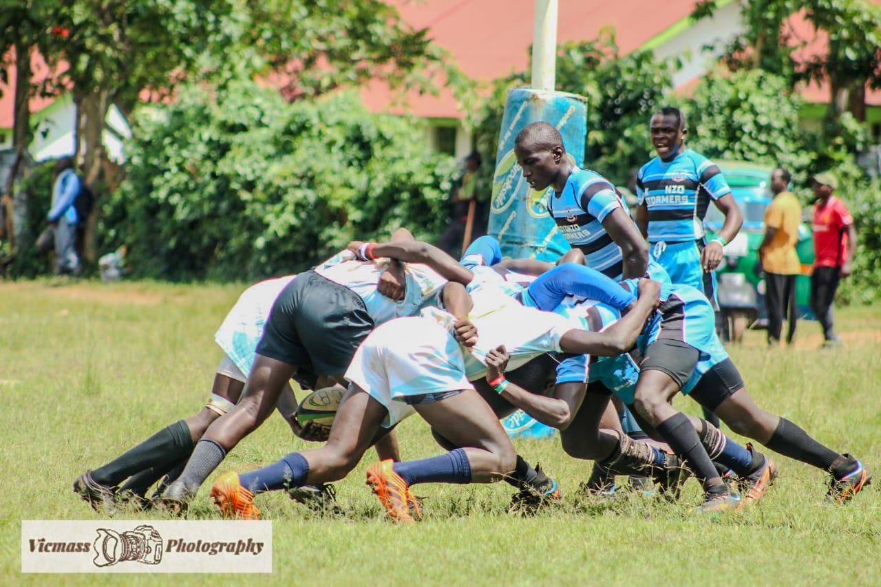 Vihiga High School in scrum-contest against Koyonzo in Scrummage Katch 7s. PHOTO/Vicmass