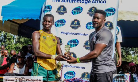 Wilson Tonya receives Scrummage Africa Katch 7s MVP. PHOTO/Vicmass.