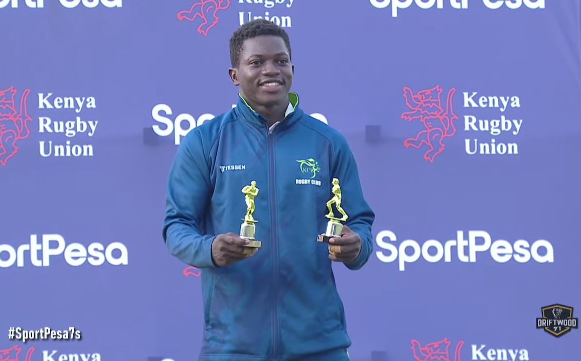 Floyd Wabwire Pose for for a photo after being awarded at the 2025 Driftwood 7s.Photo/Screengrab