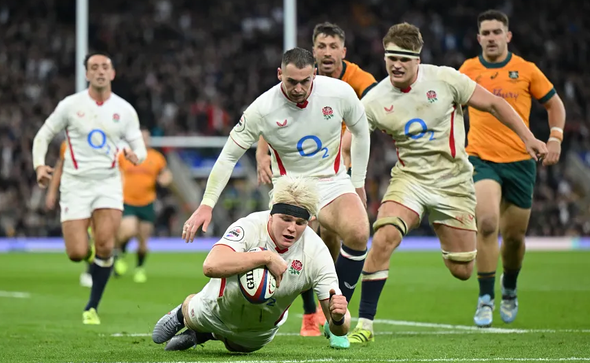 England cross over for a try against Australia. PHOTO/RFU